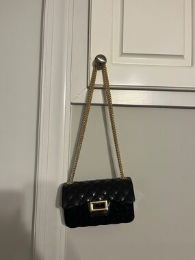Quilted Black Shoulder Bag with Gold Chain Strap